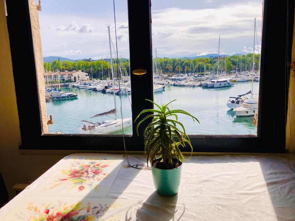 Petit Cocon Magnifique Vue Sur Marina Dans Le Golfe De Saint Tropez Lägenhet Cogolin Exteriör bild