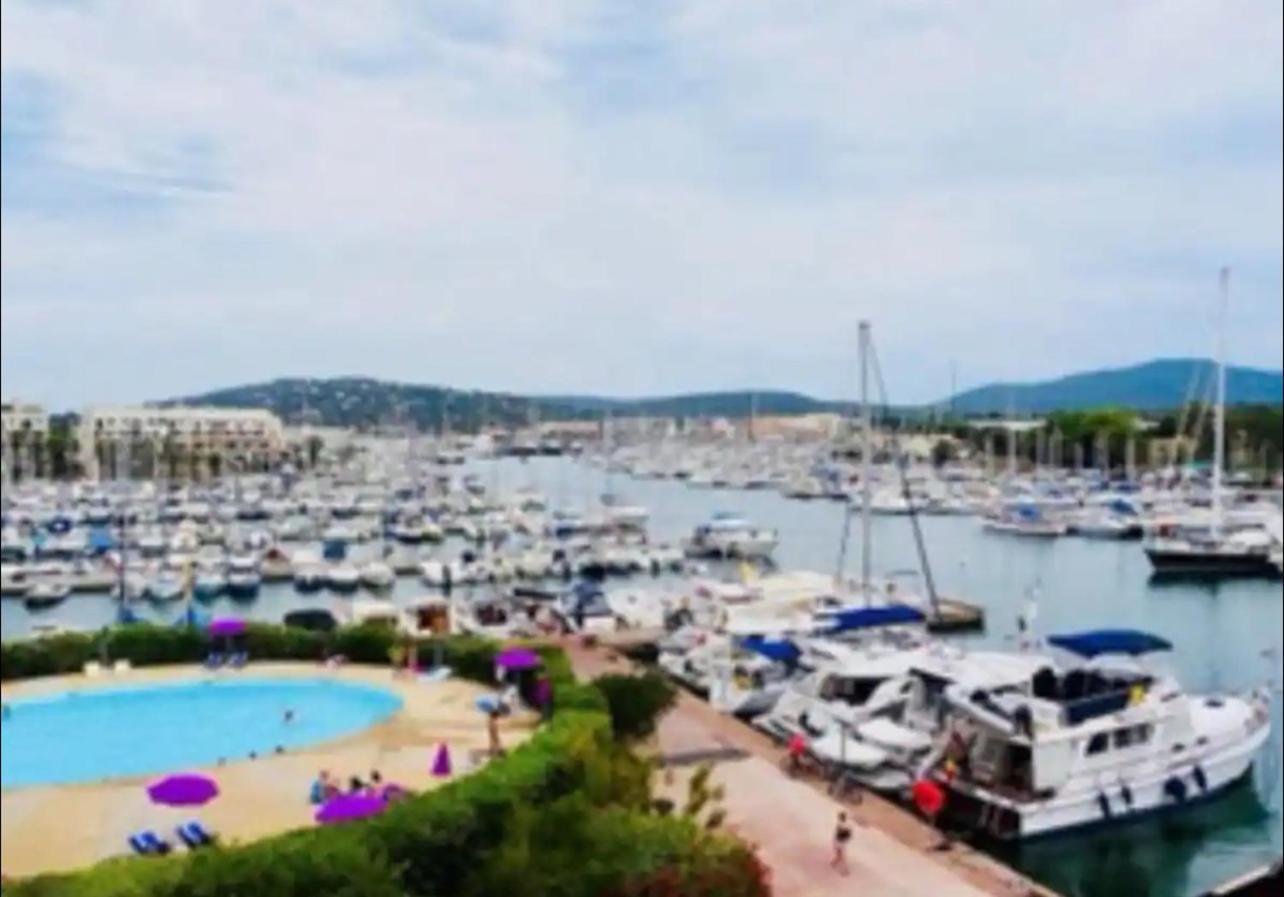 Petit Cocon Magnifique Vue Sur Marina Dans Le Golfe De Saint Tropez Lägenhet Cogolin Exteriör bild